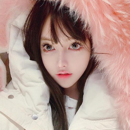 四轮摩托岩石赛